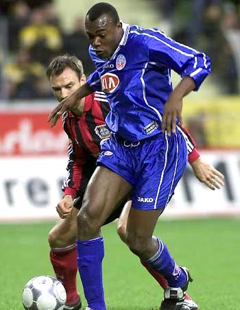 小罗在参加 小罗在参加